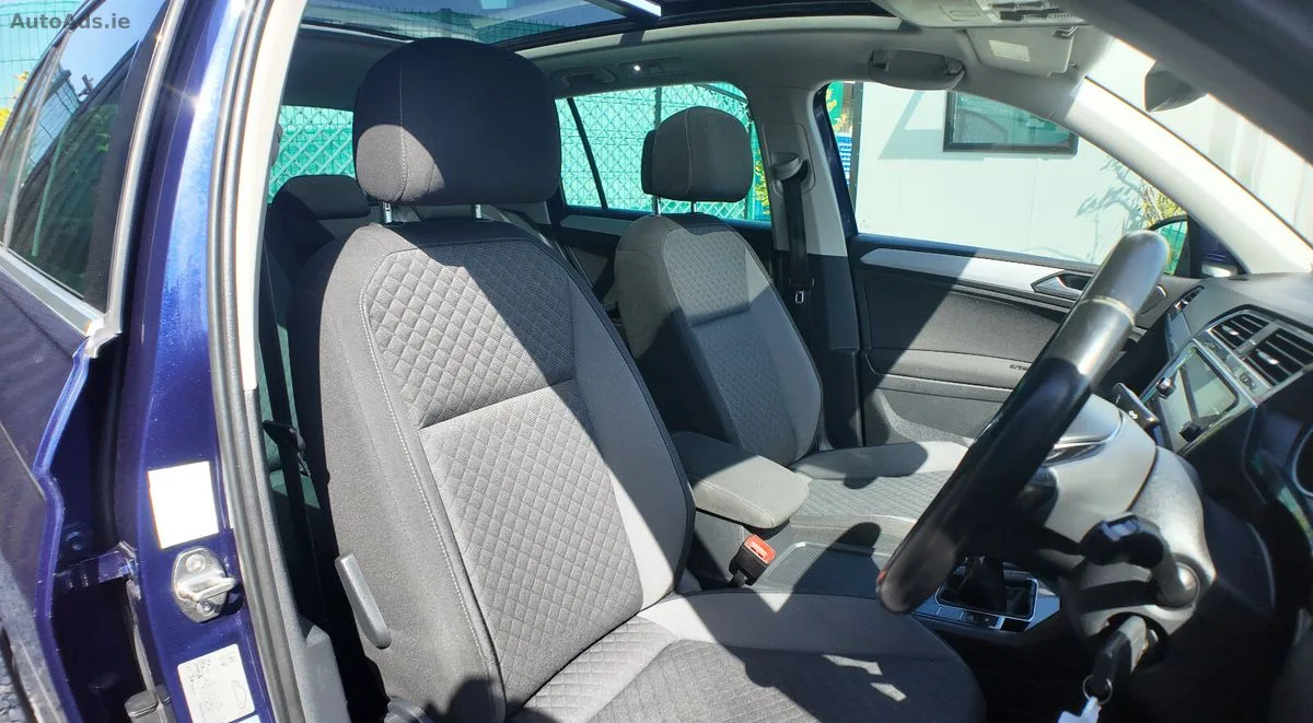 2018 Volkswagen Tiguan – photo 12