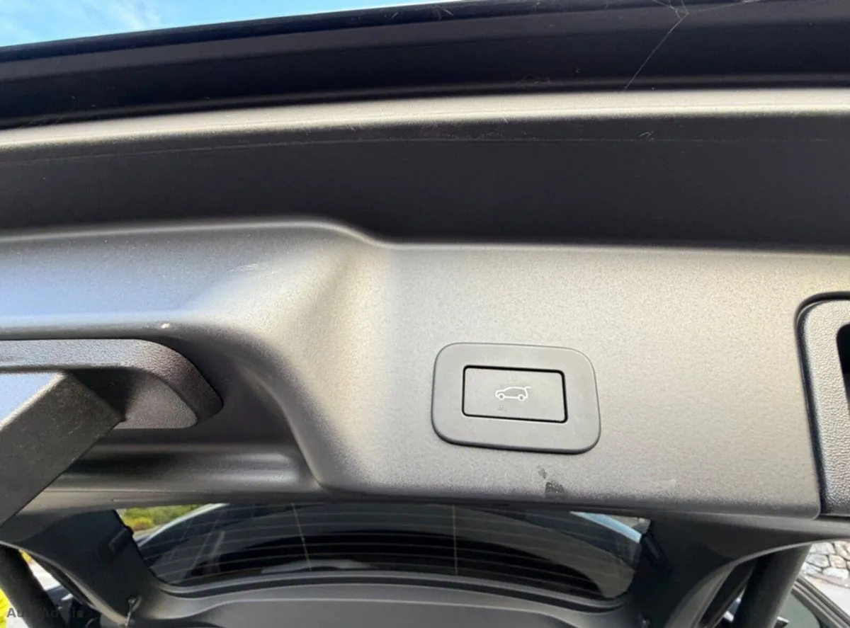 2025 Land Rover Range Rover Evoque – photo 19