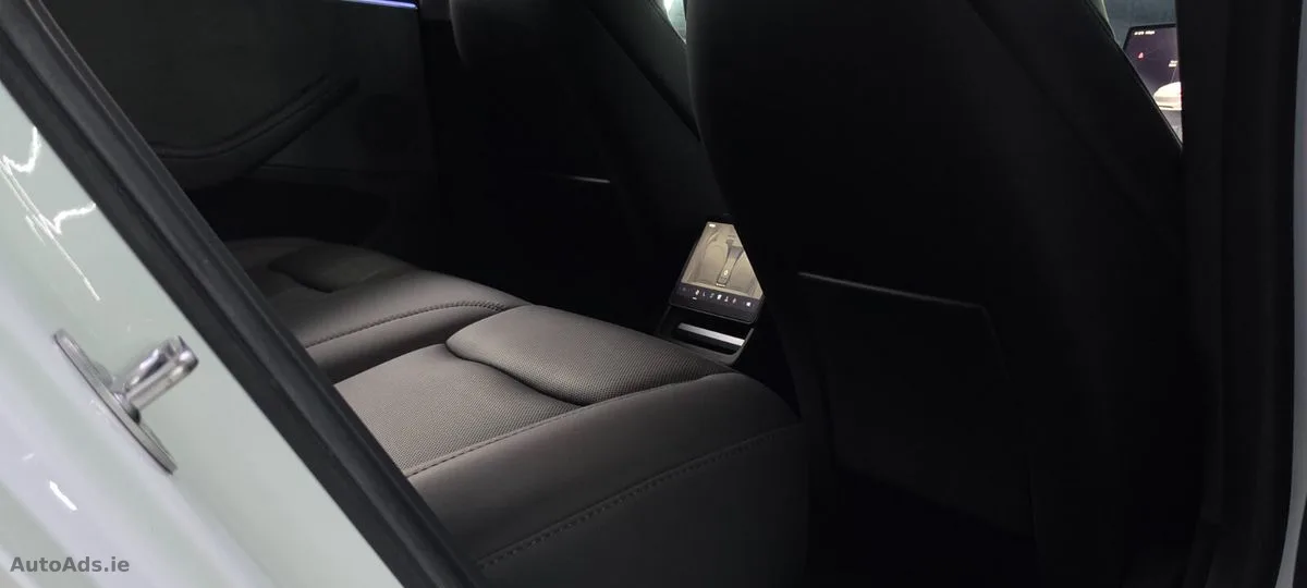 2024 Tesla Model 3 – photo 19