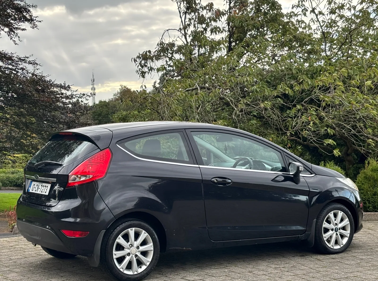 2010 Ford Fiesta – photo 5