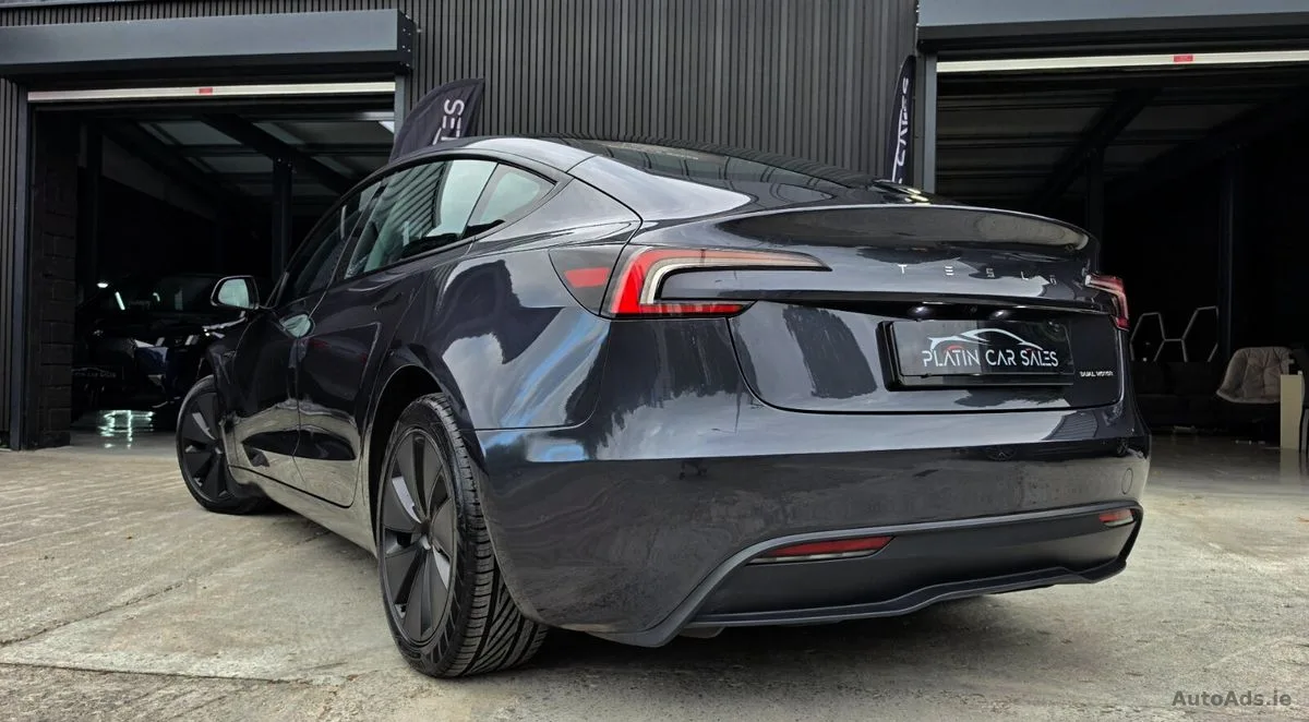 2024 Tesla Model 3 – photo 11