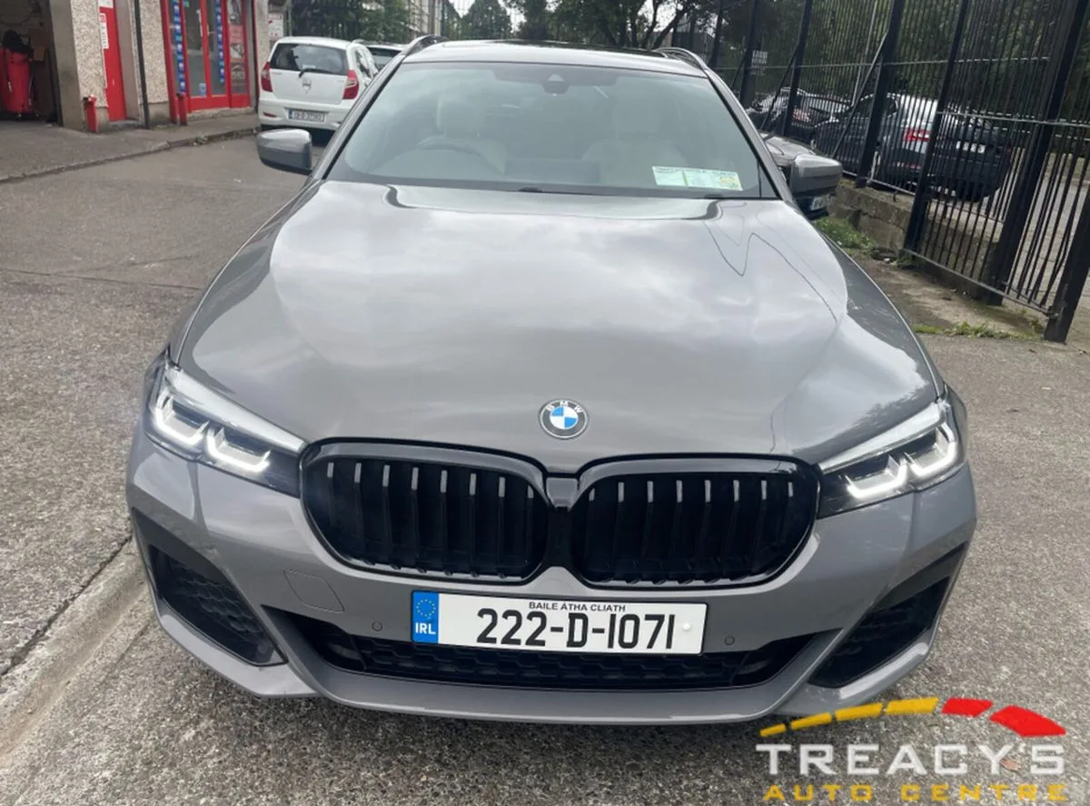 2022 BMW 5-Series – photo 9