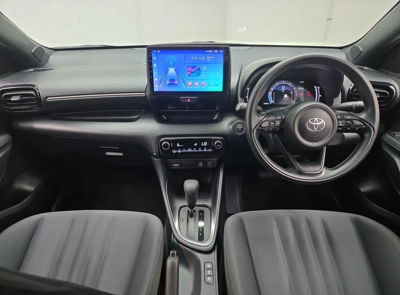 2024 Toyota Yaris – photo 3