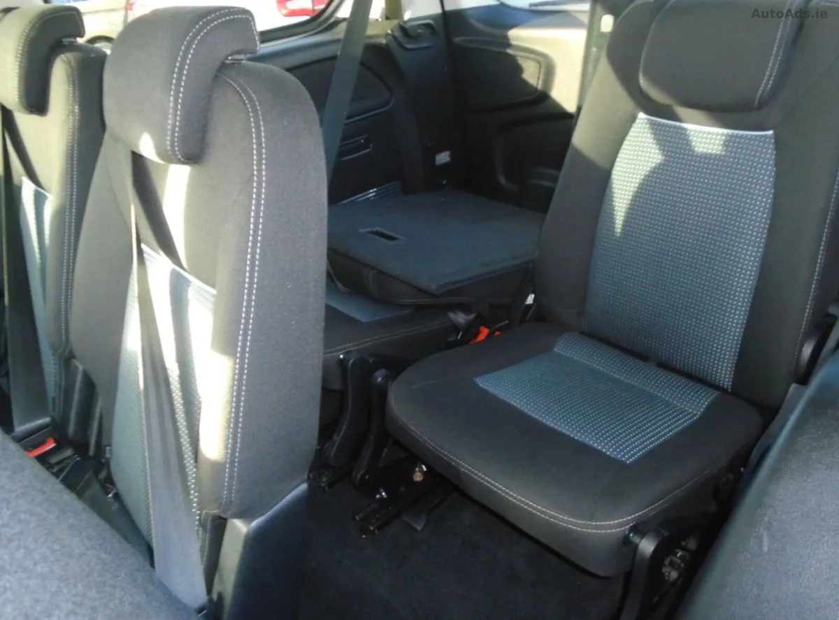 2013 Ford Galaxy – photo 14