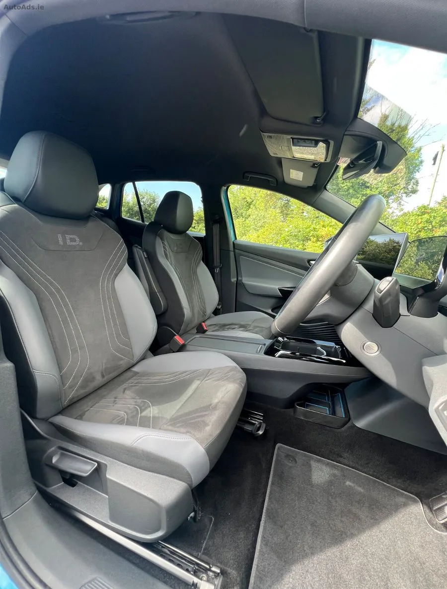 2025 Volkswagen ID.4 – photo 12