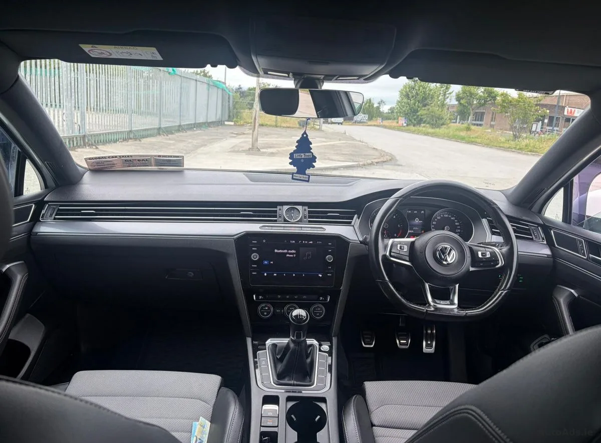 2018 Volkswagen Passat – photo 9