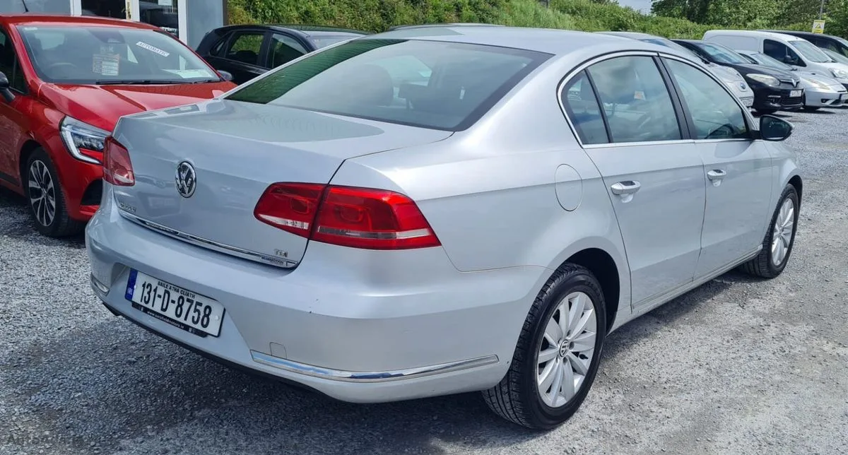 2013 Volkswagen Passat – photo 2