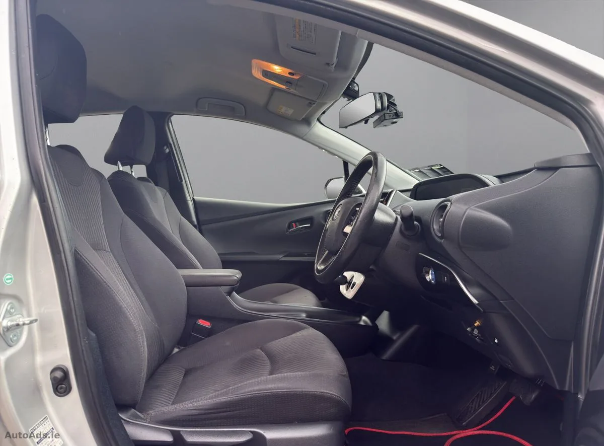 2017 Toyota Prius – photo 10