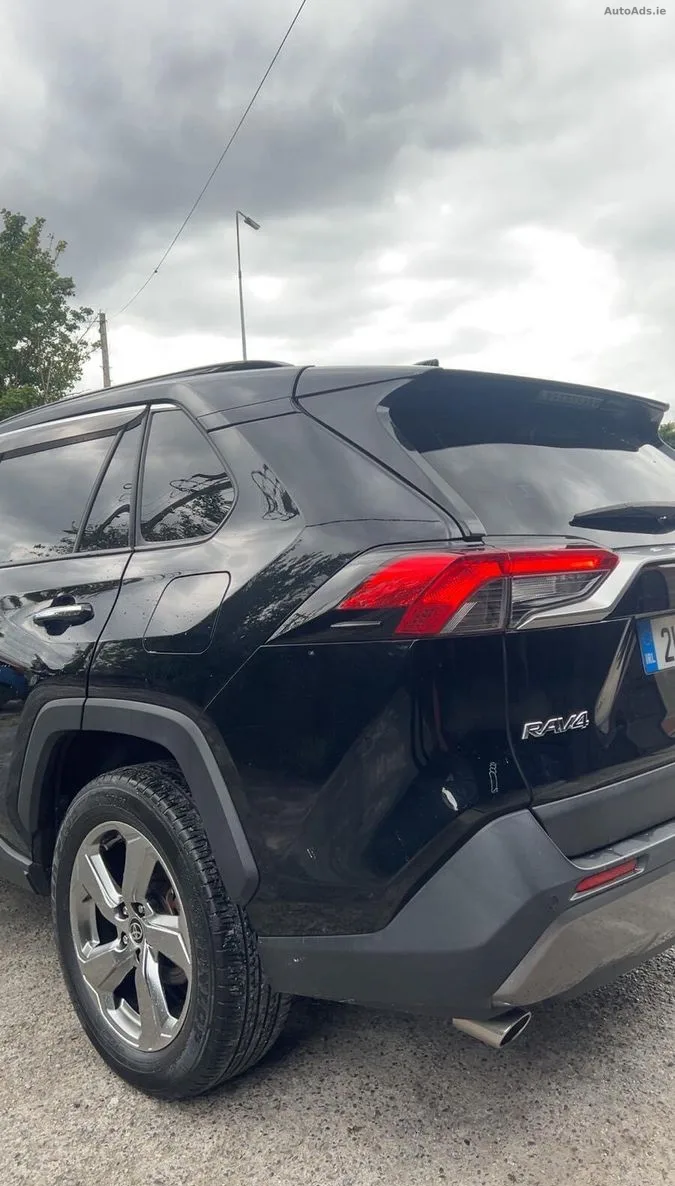 2021 Toyota RAV4 – photo 3