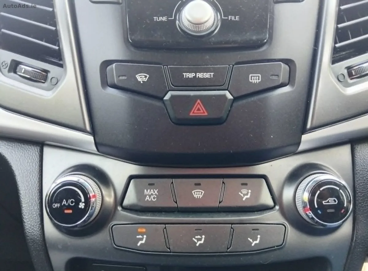 2017 SsangYong Korando – photo 11