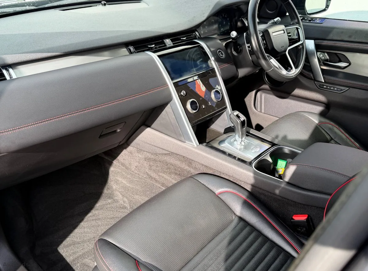 2022 Land Rover Discovery Sport – photo 5