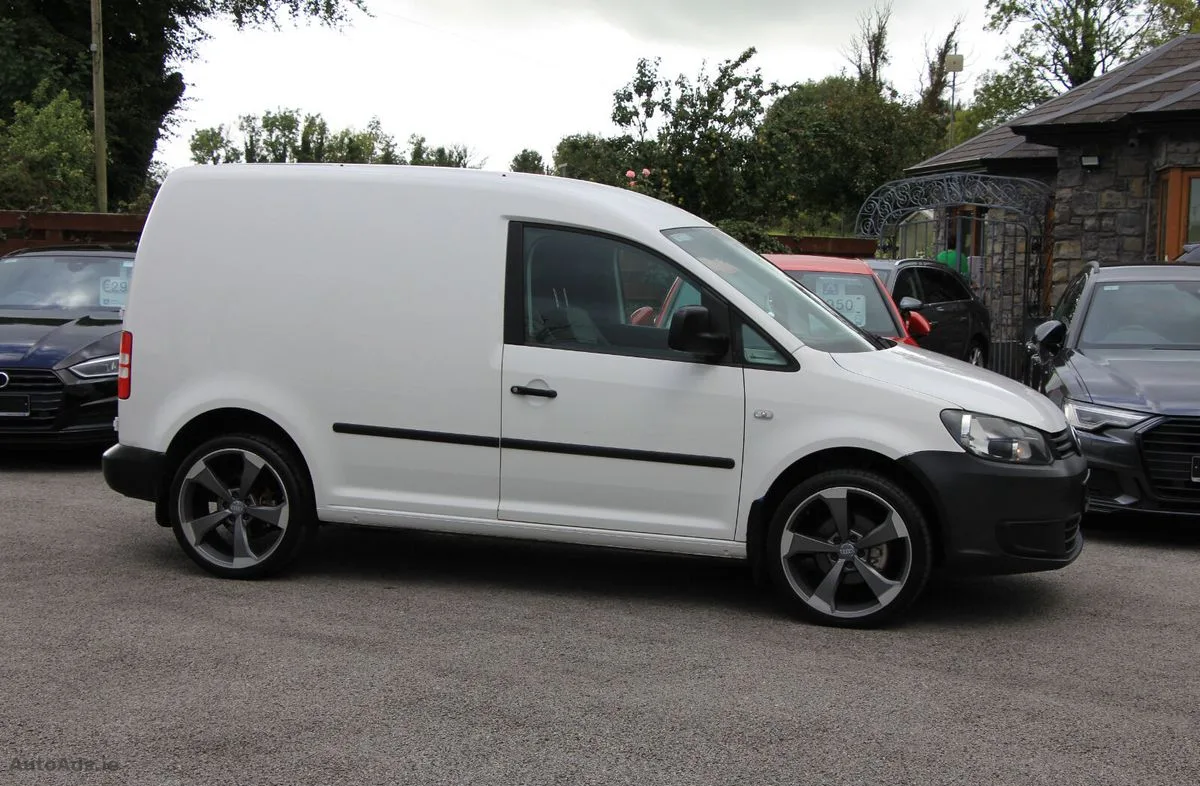 2013 Volkswagen Caddy – photo 14