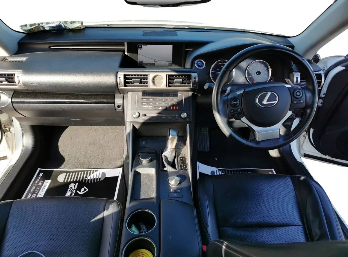 2015 Lexus IS – photo 7