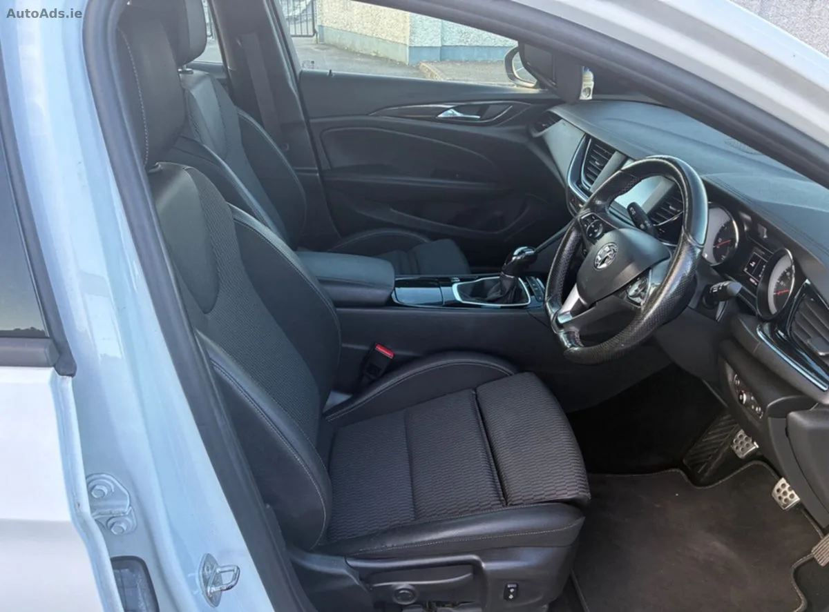 2019 Vauxhall Insignia – photo 10