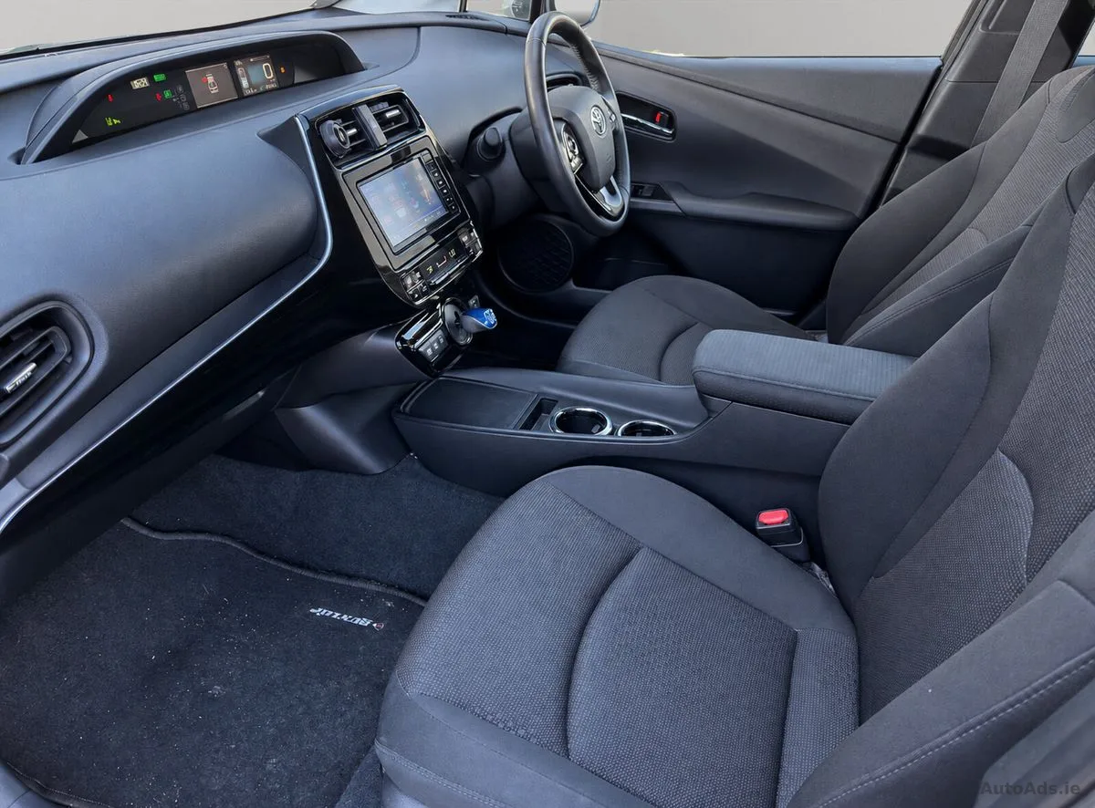 2019 Toyota Prius – photo 18