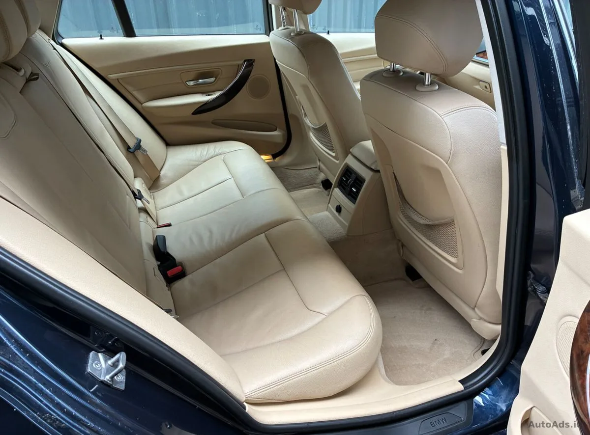 2014 BMW 3-Series – photo 17