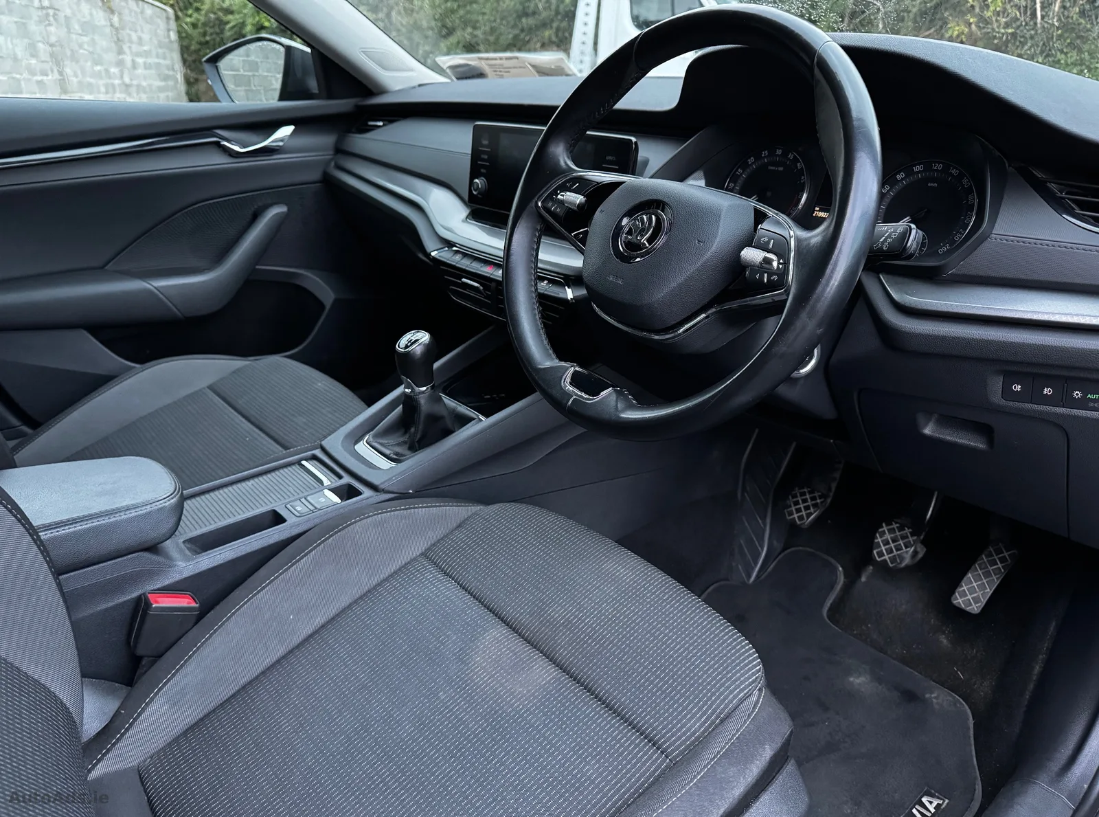 2022 Skoda Octavia – photo 7