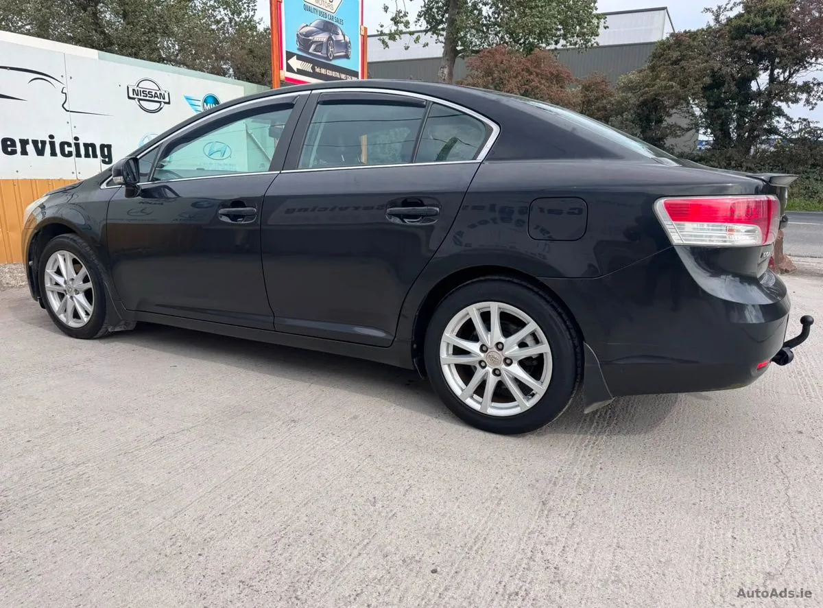 2011 Toyota Avensis – photo 10