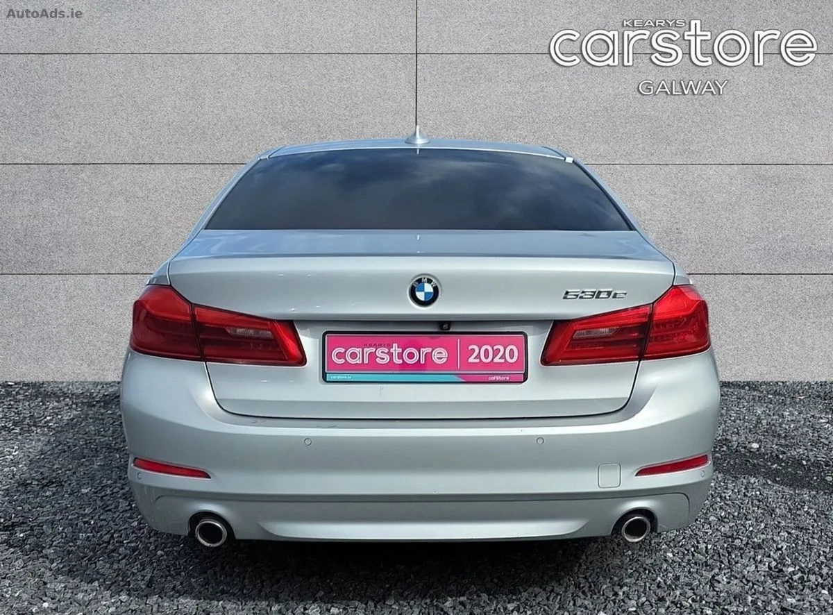 2020 BMW 5-Series – photo 4
