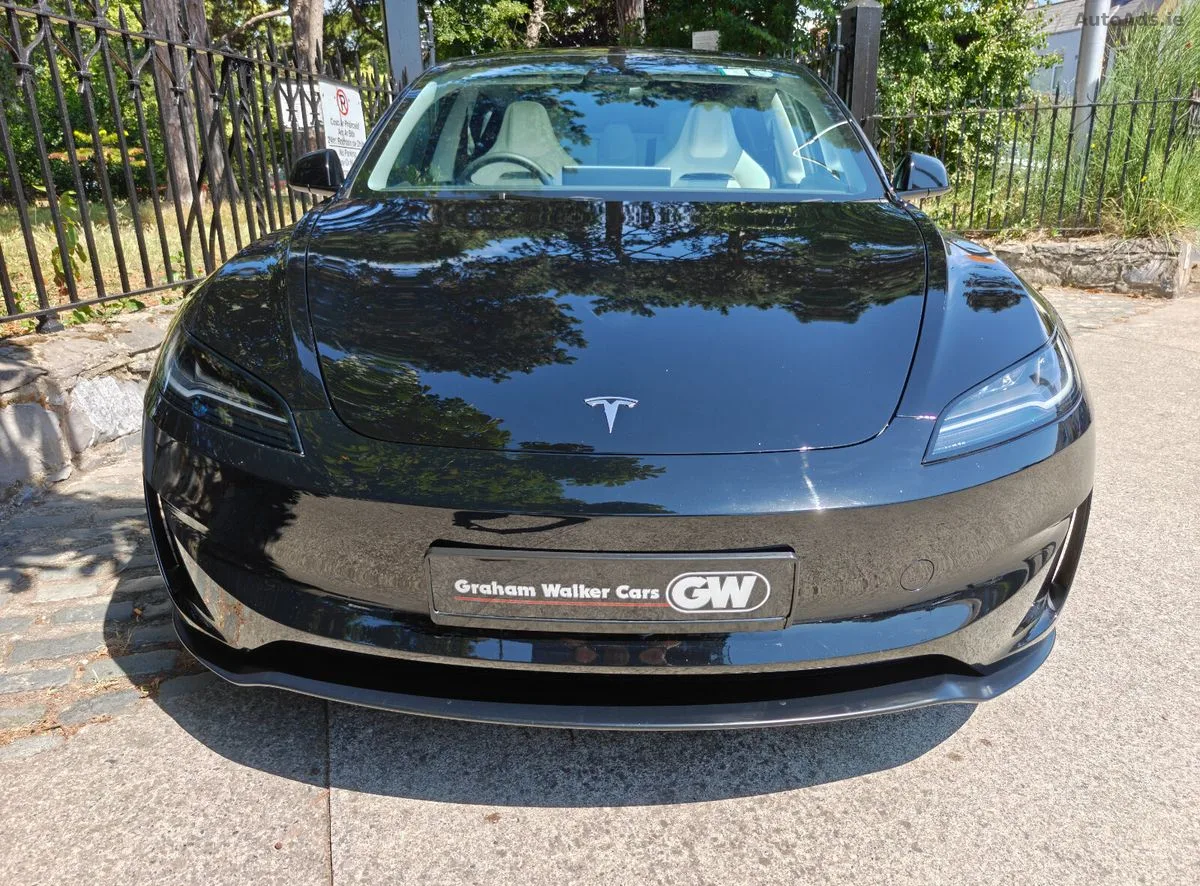 2024 Tesla Model 3 – photo 3