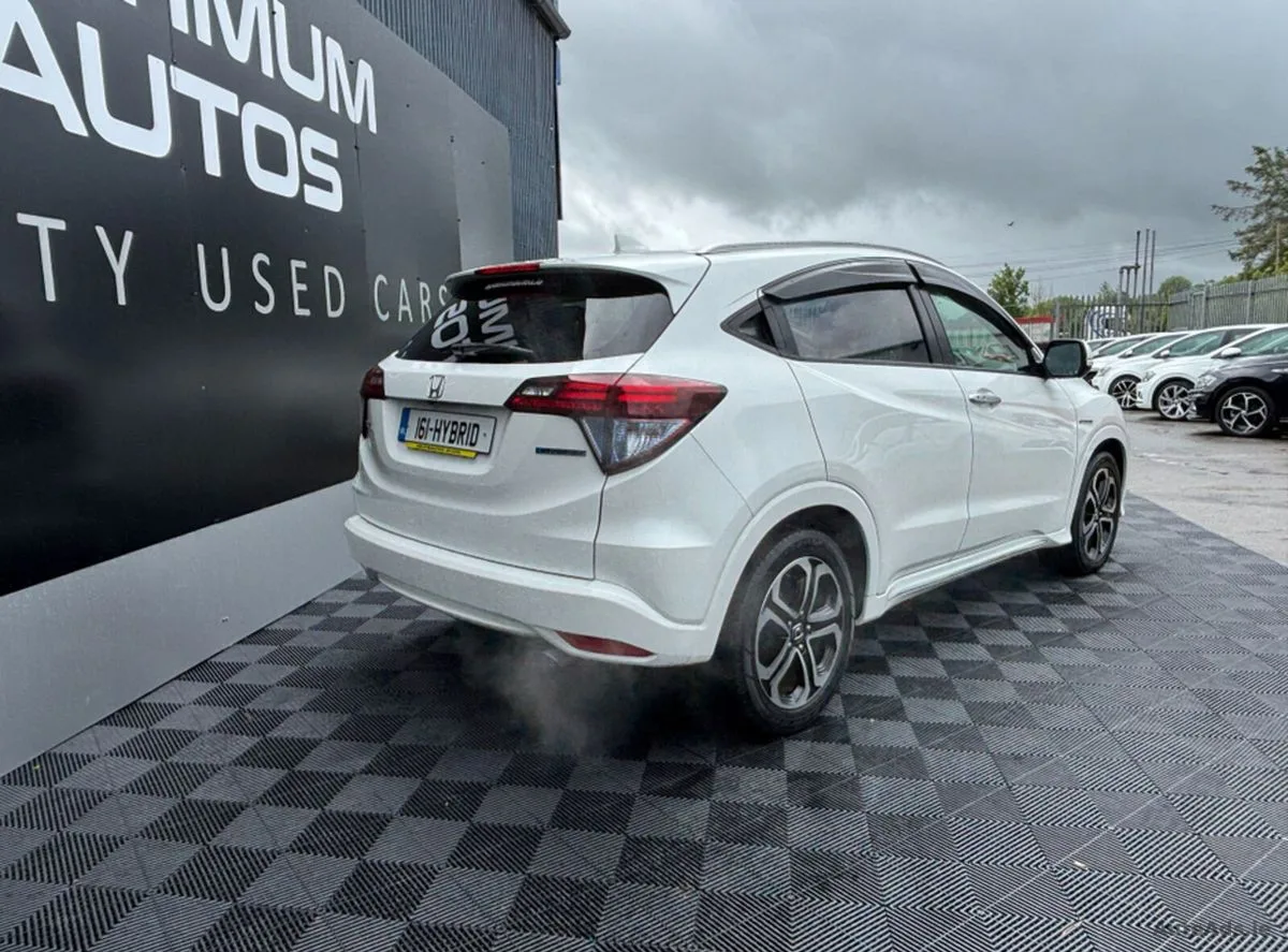 2016 Honda Vezel – photo 3
