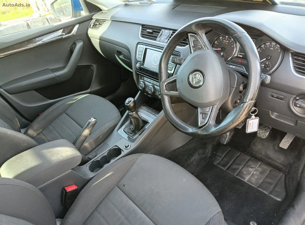 2017 Skoda Octavia – photo 5
