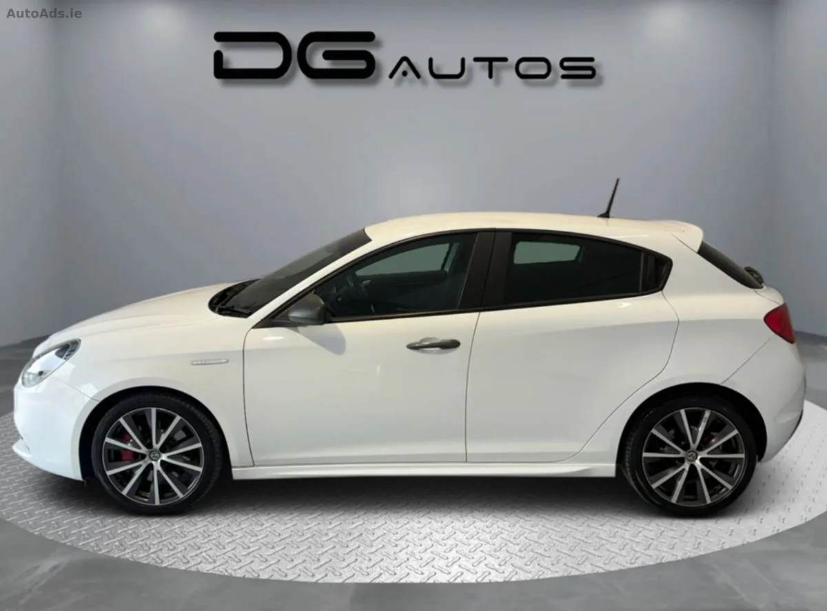 2017 Alfa Romeo Giulia
