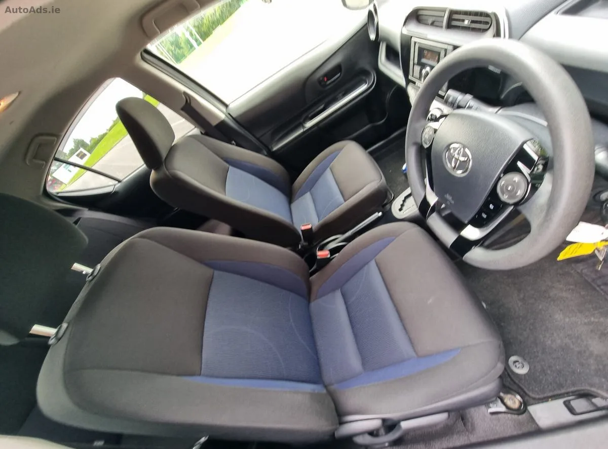 2019 Toyota Aqua – photo 15