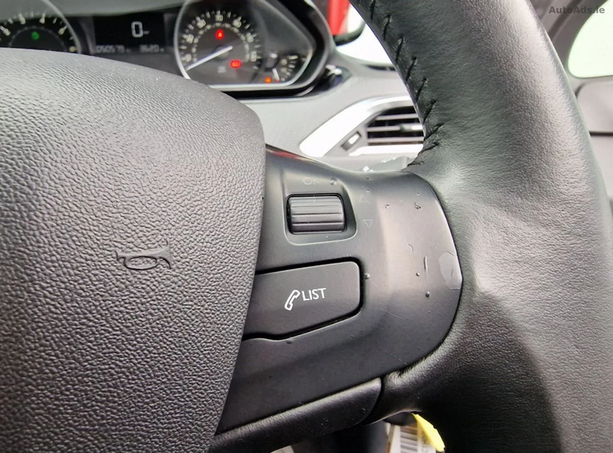 2019 Peugeot 208 – photo 18