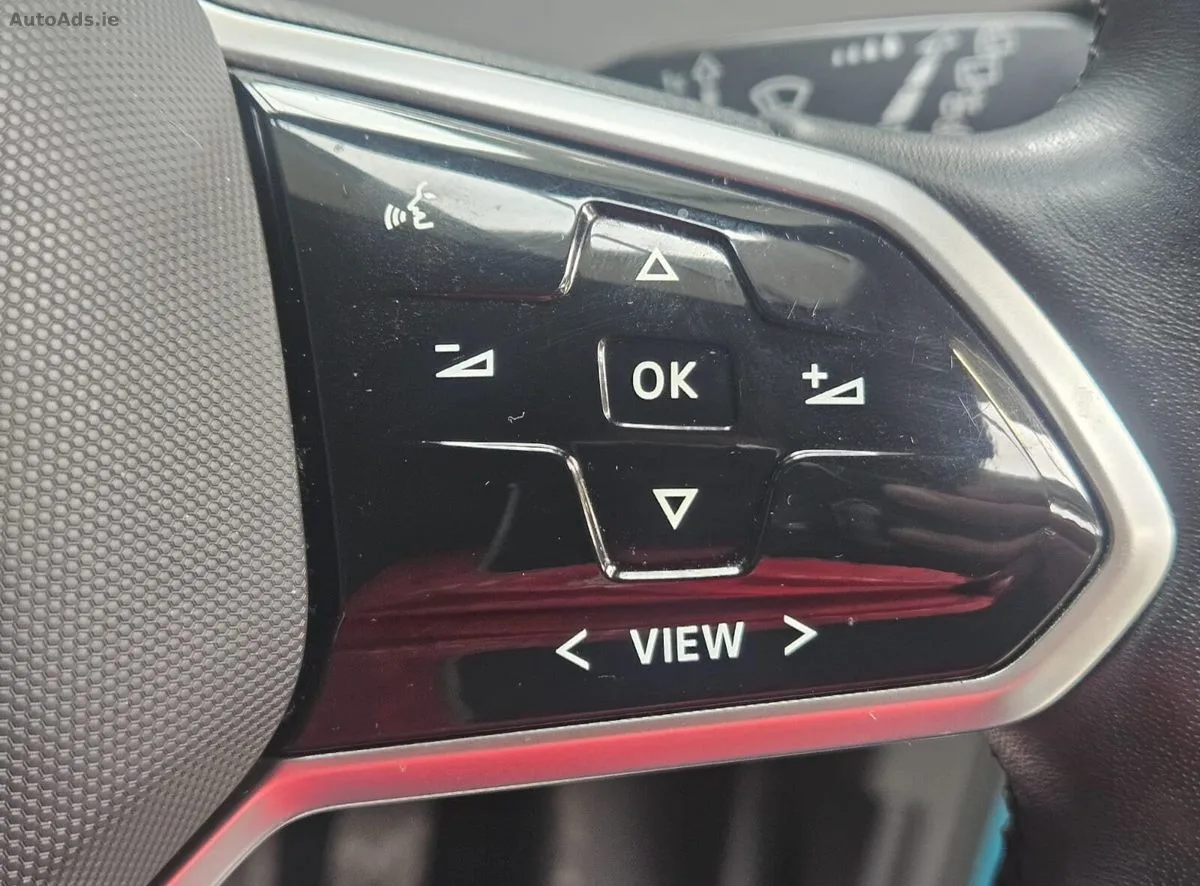 2022 Volkswagen ID.3 – photo 8