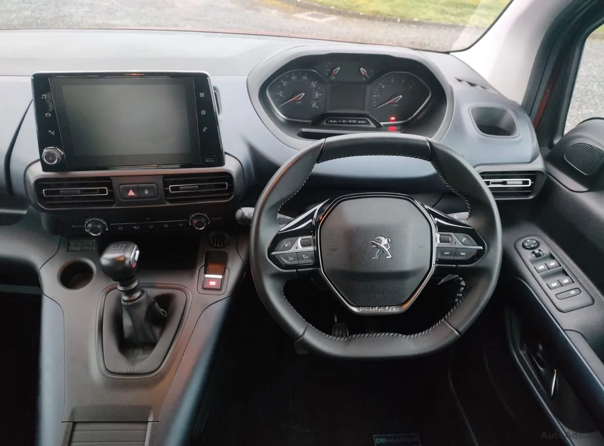 2022 Peugeot Rifter – photo 13