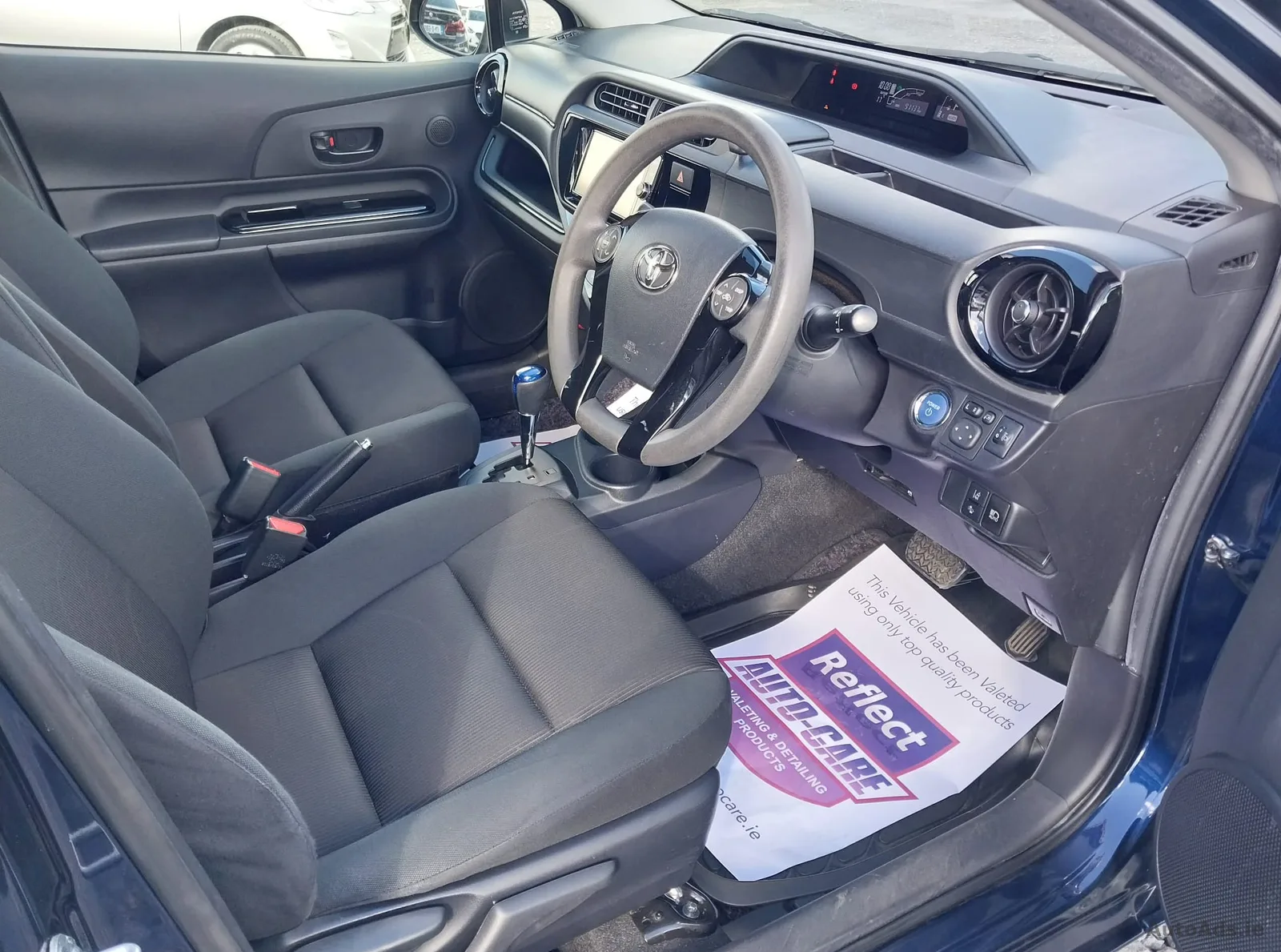 2016 Toyota Aqua – photo 10