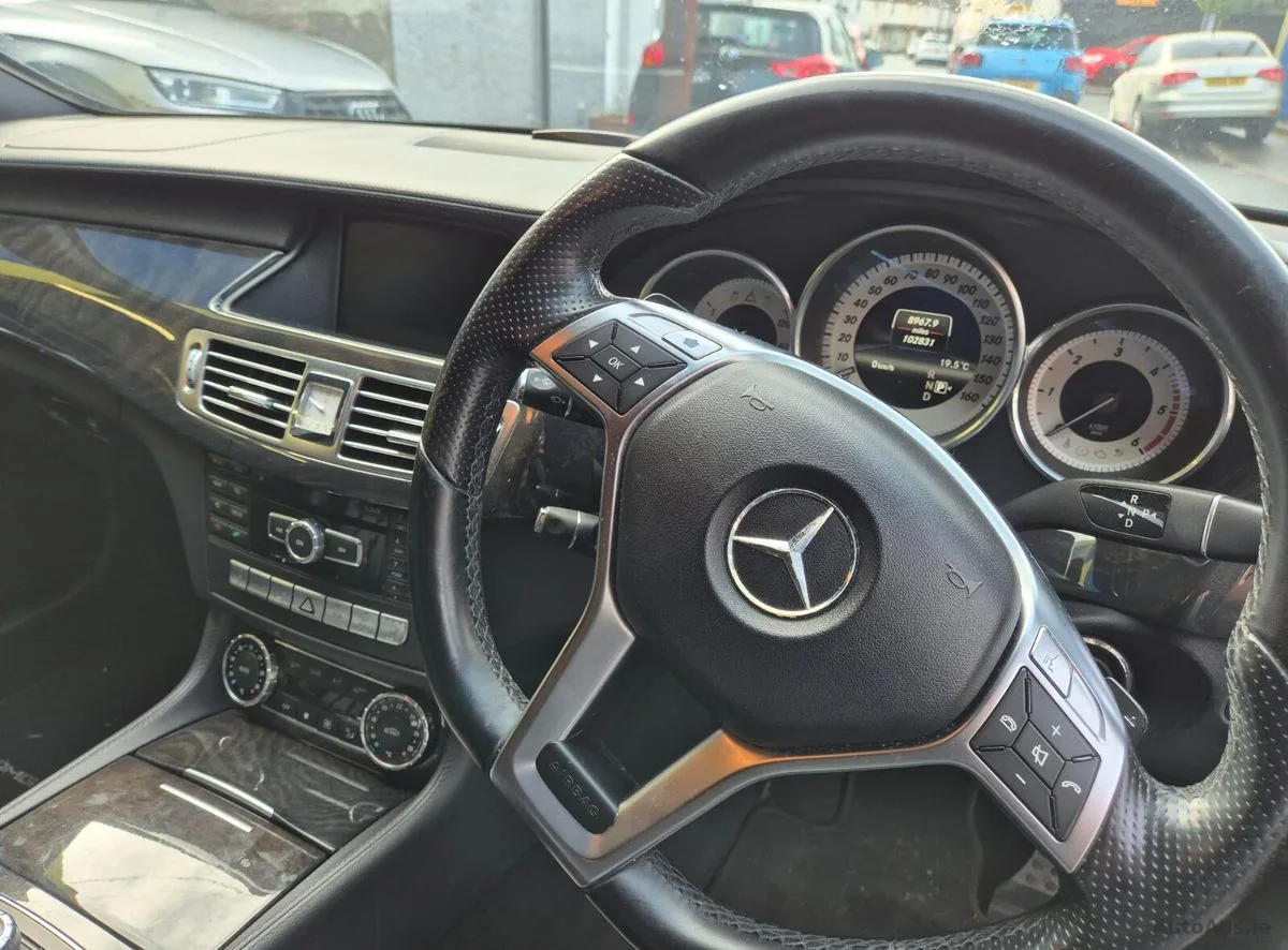 2013 Mercedes-Benz AMG – photo 13