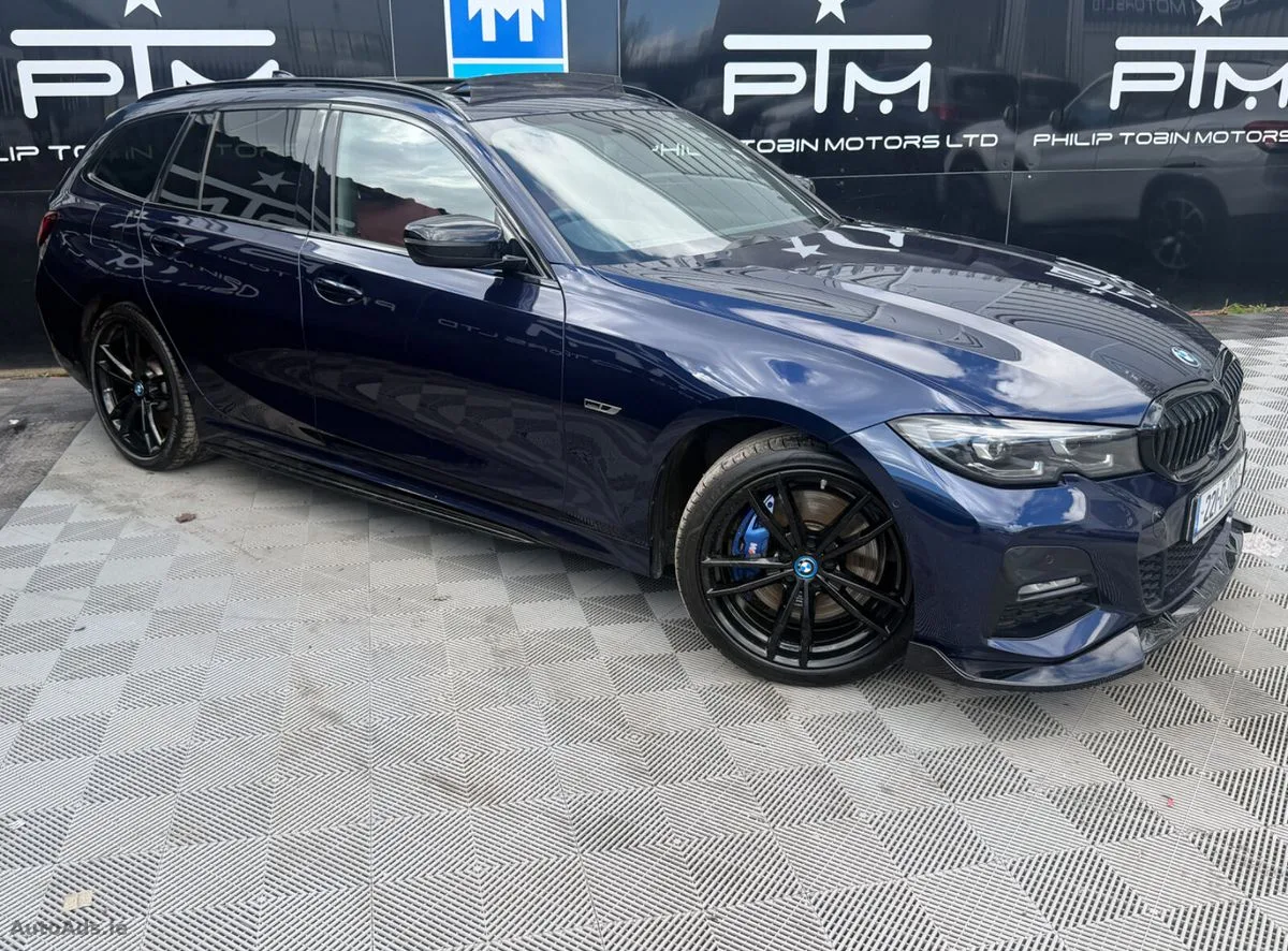 2022 BMW 3-Series – photo 2