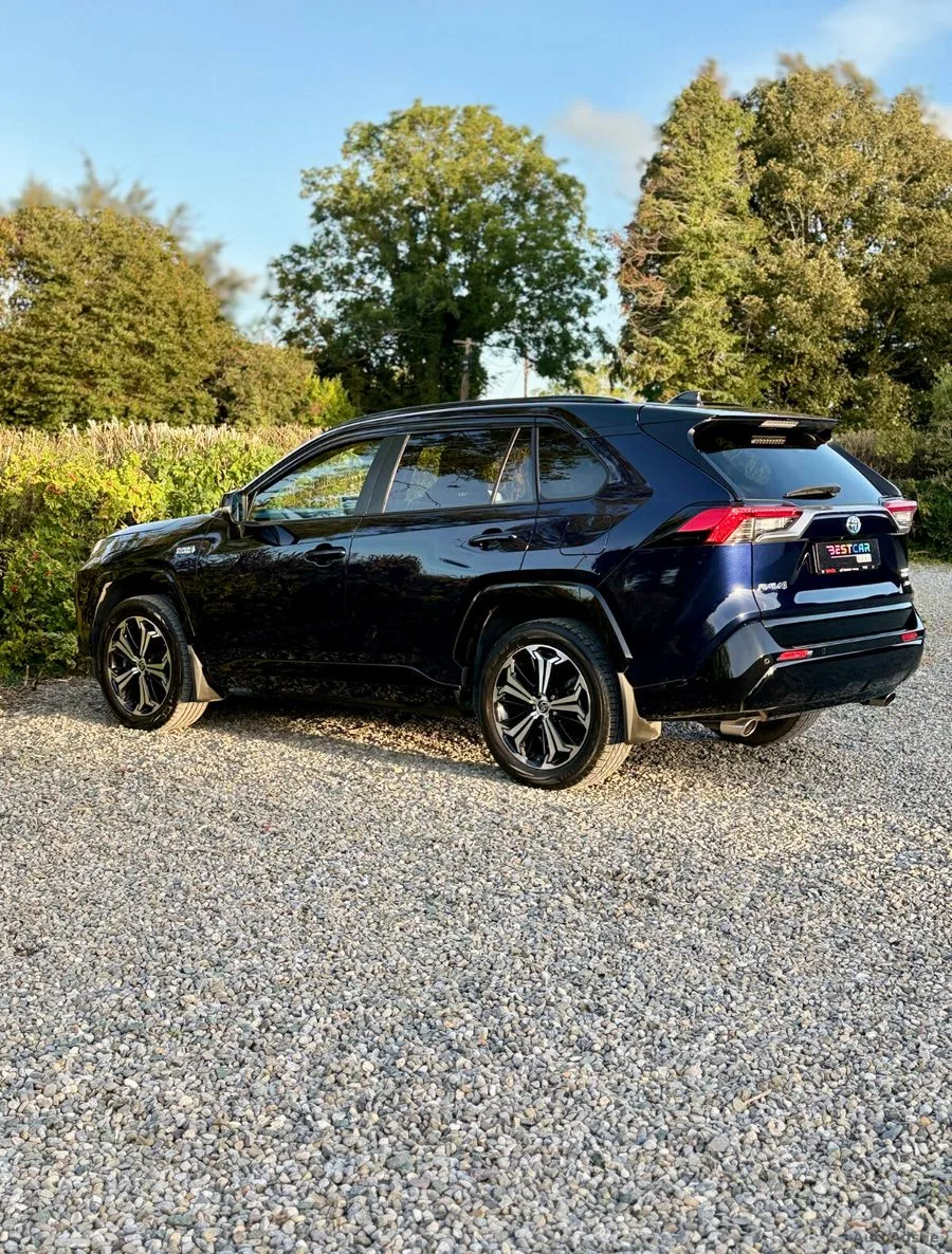2022 Toyota RAV4 – photo 8