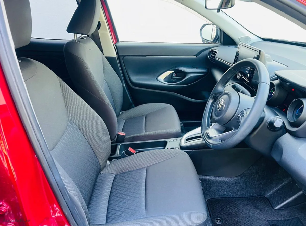 2021 Toyota Yaris Cross – photo 17