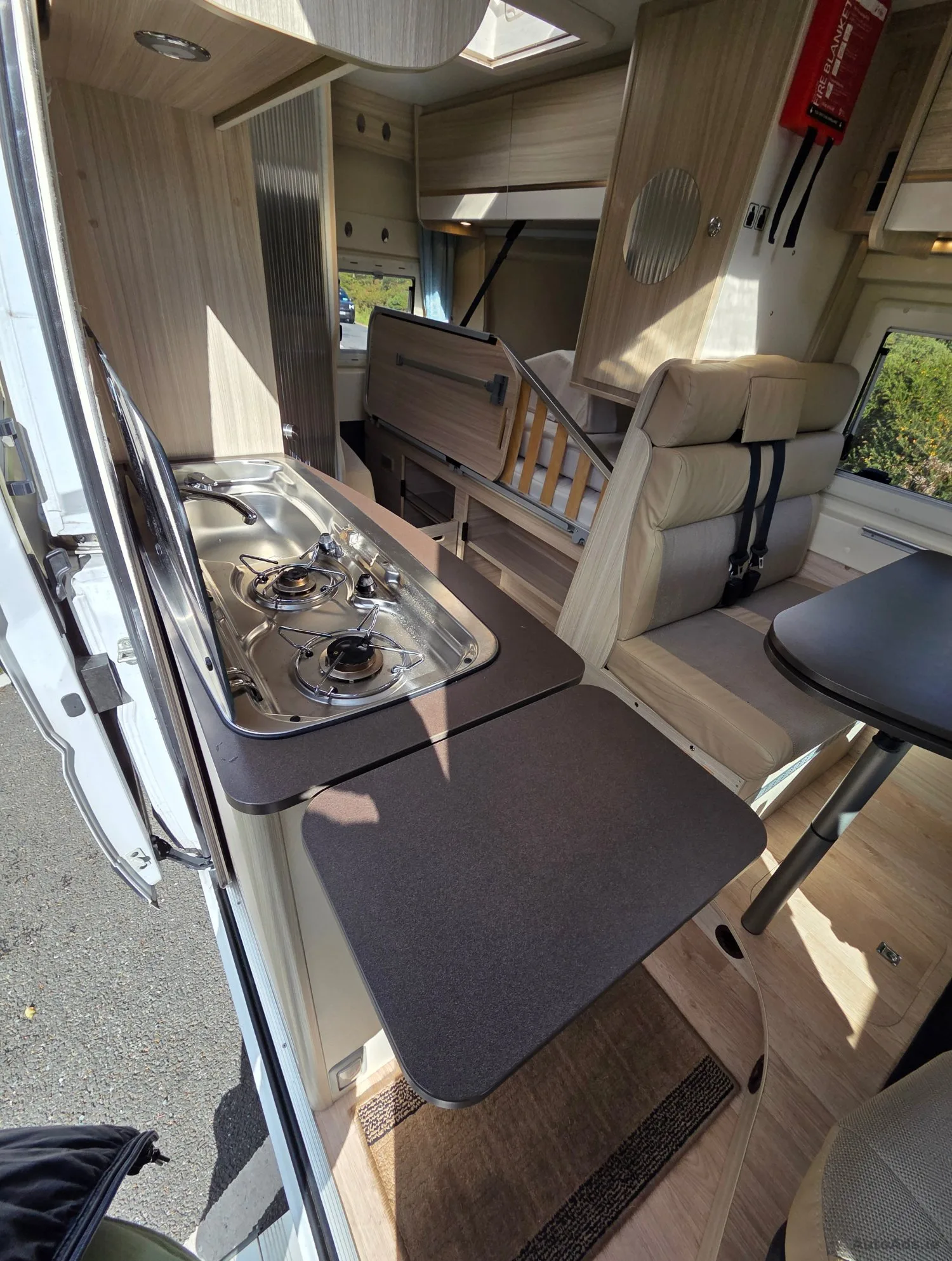 2020 Rapido 2020 RAPIDO DREAMER D42 FRENCH BED – photo 15