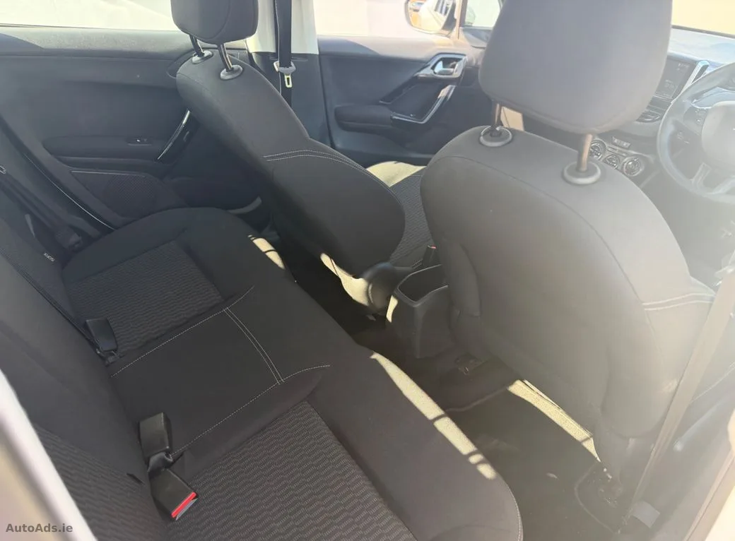2019 Peugeot 208 – photo 12