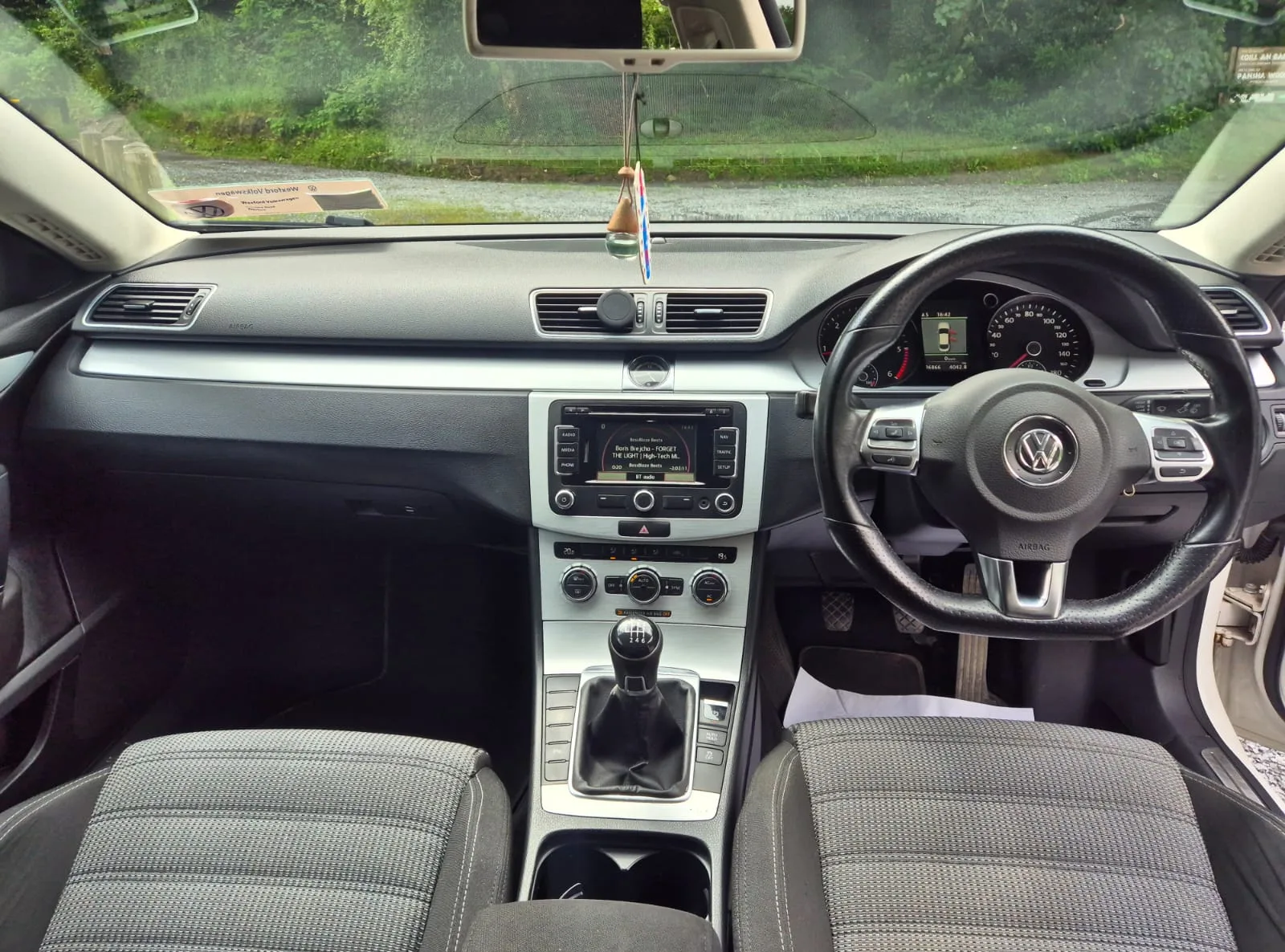 2012 Volkswagen Passat – photo 5