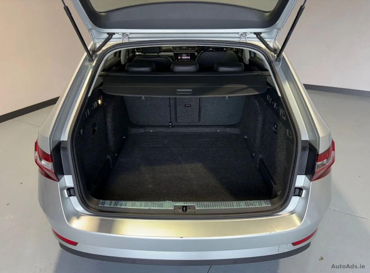 2018 Skoda Superb – photo 10