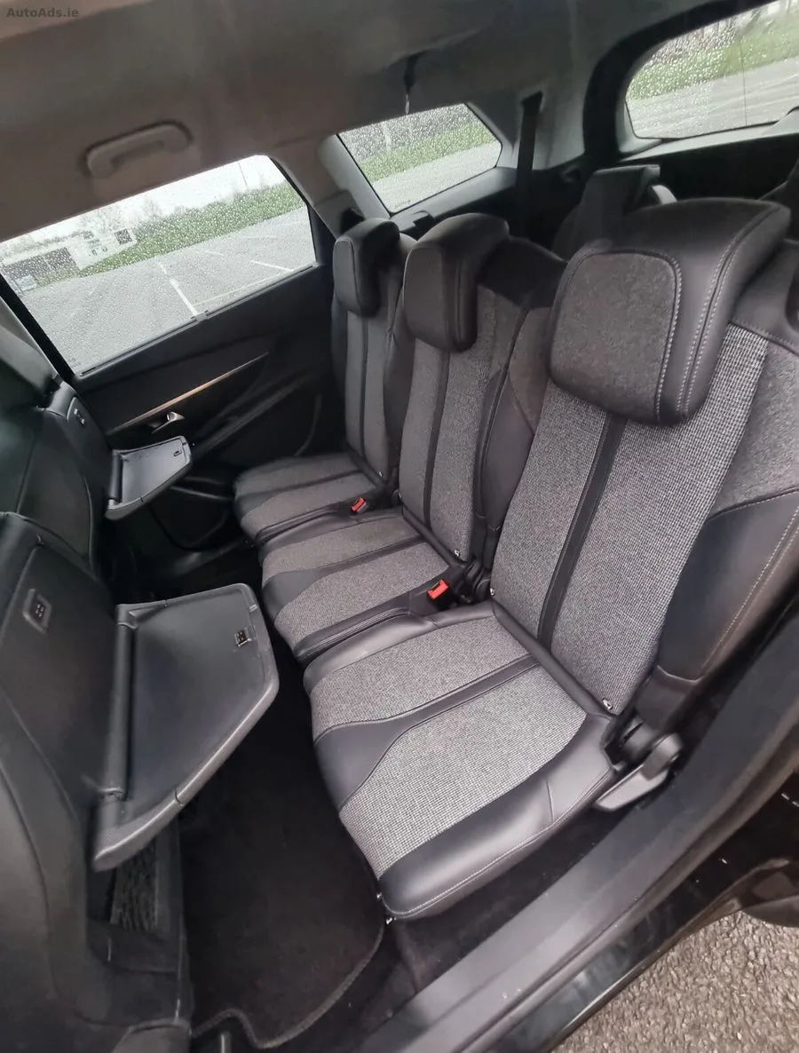 2018 Peugeot 5008 – photo 12