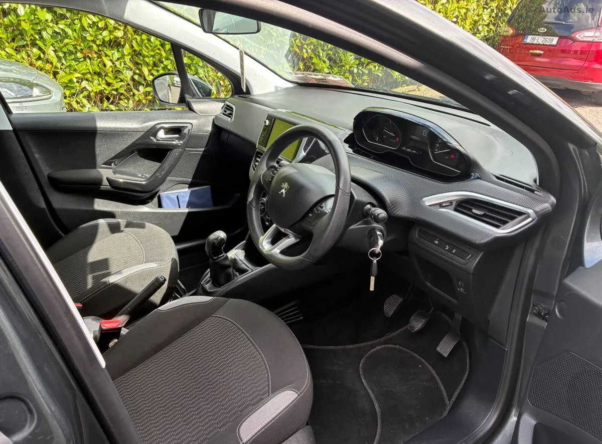 2016 Peugeot 208 – photo 13