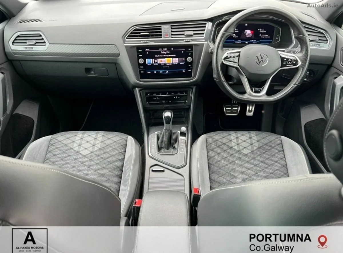 2022 Volkswagen Tiguan – photo 2