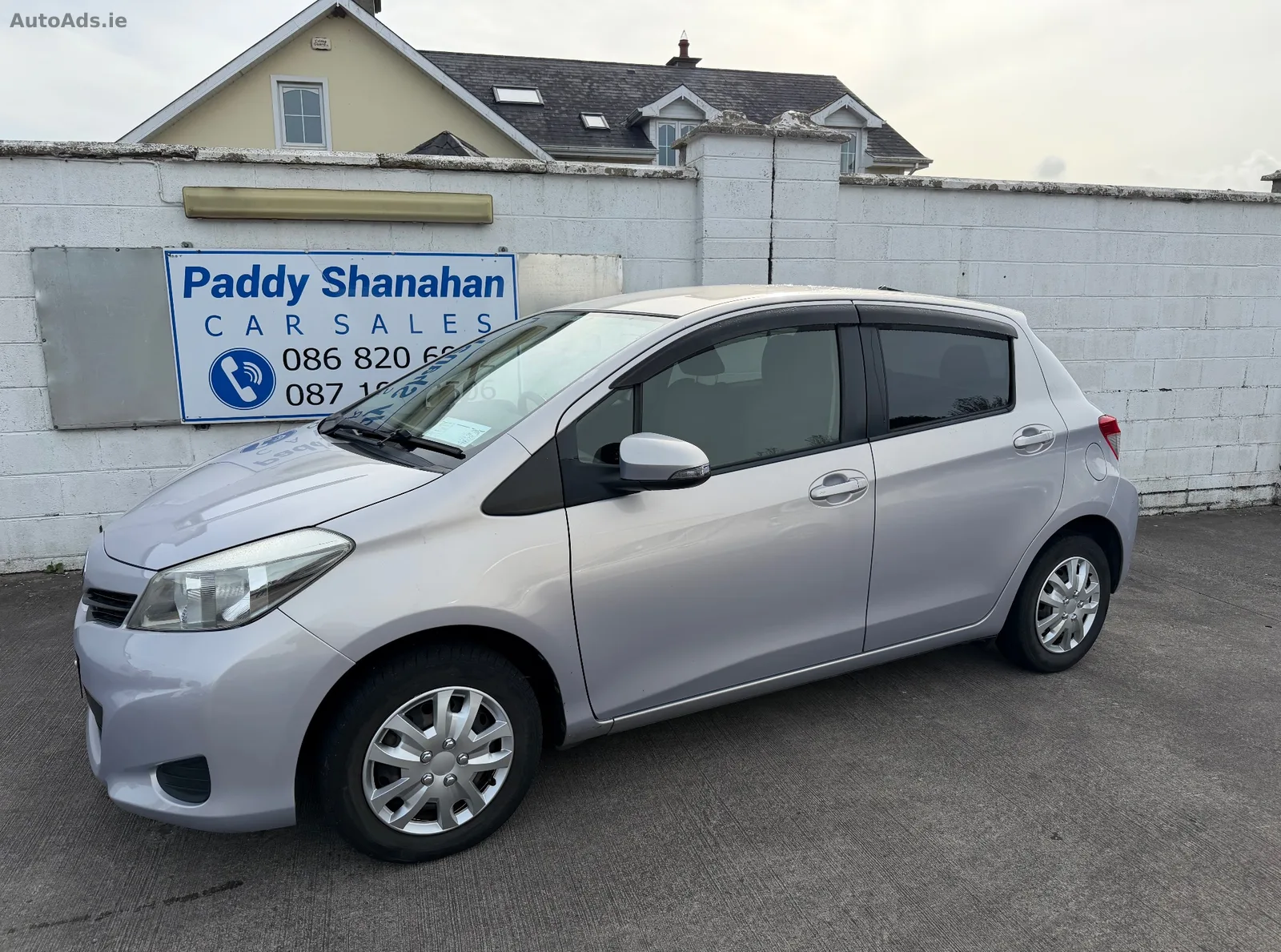 2013 Toyota Vitz