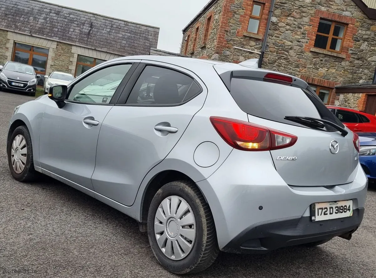 2017 Mazda Demio