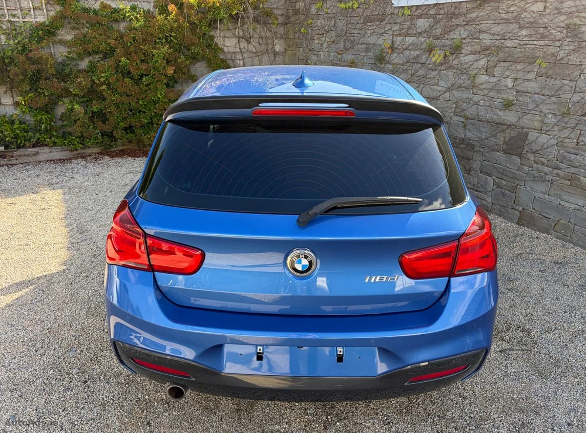 2017 BMW 1-Series – photo 11