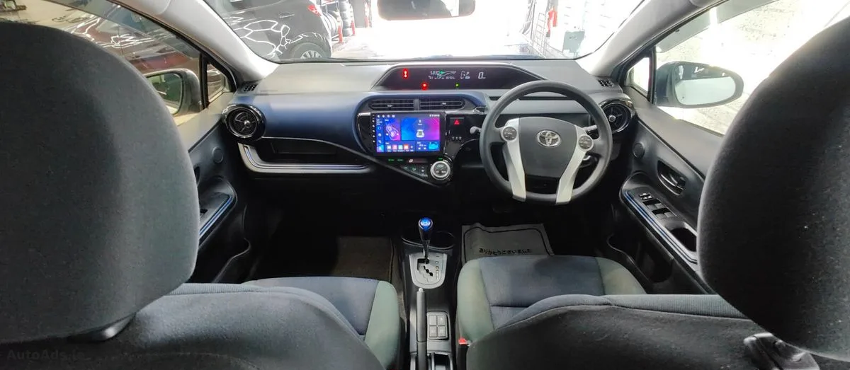 2016 Toyota Aqua – photo 17