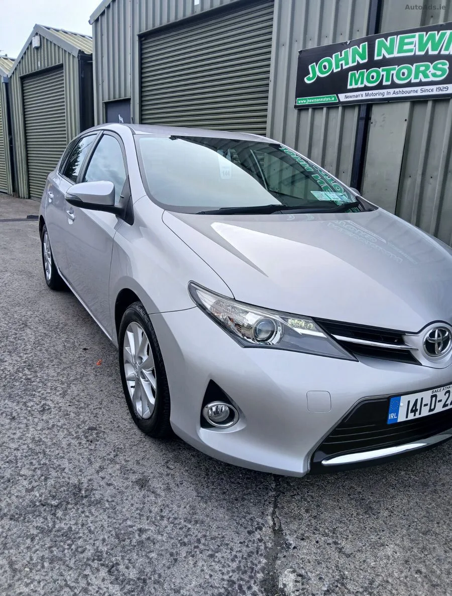 2014 Toyota Auris – photo 5