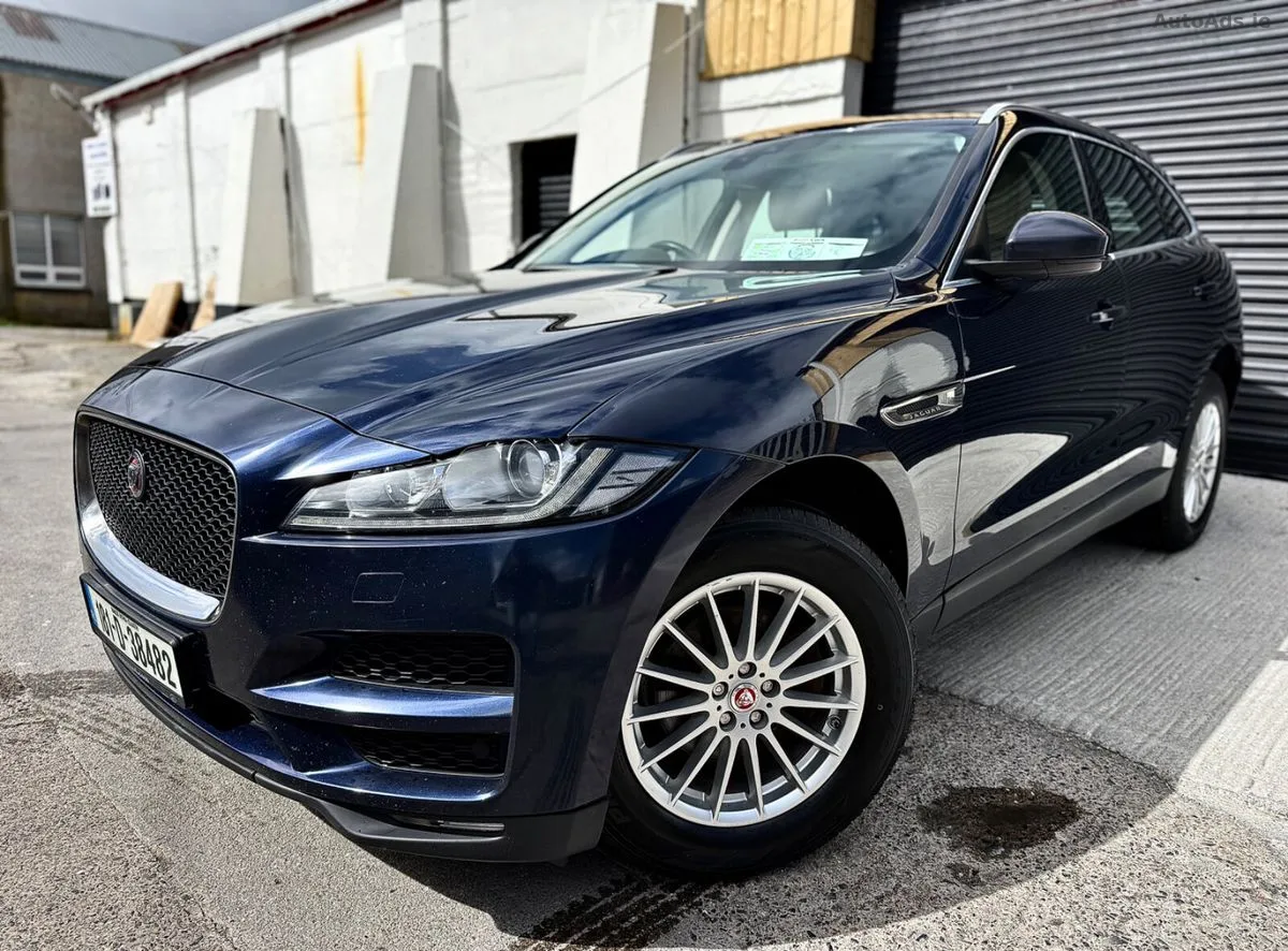 2018 Jaguar F-Pace