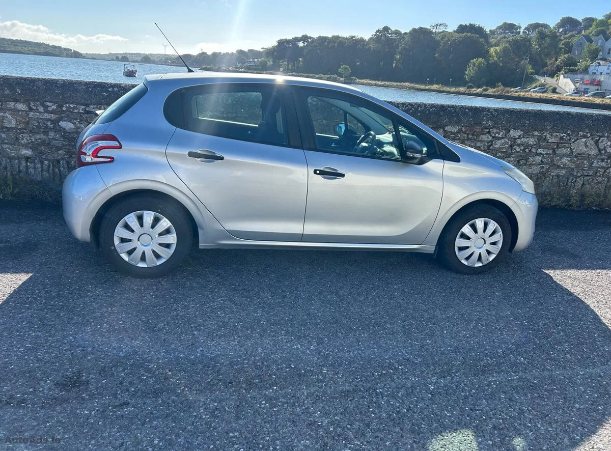 2012 Peugeot 208 – photo 10